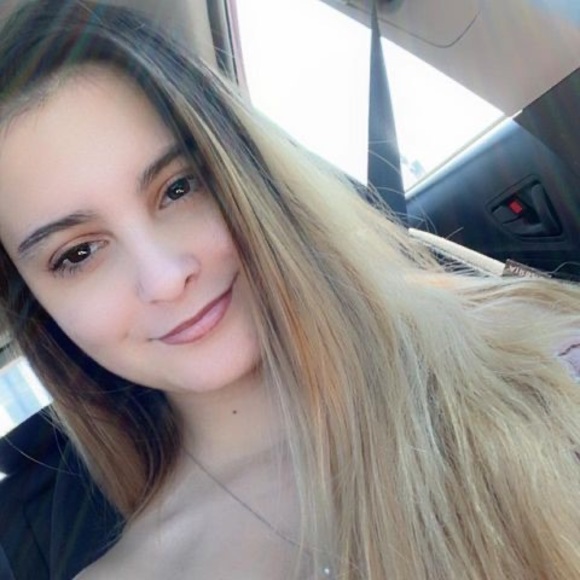 tori_colby